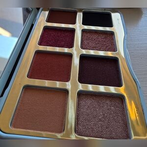 Too Faced Limited Edition Eye Shadow Palette Secret Santa